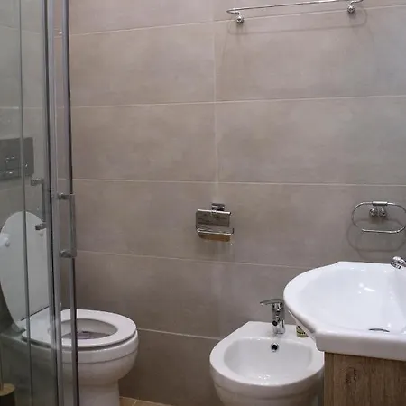 Airport Fly House * Неаполь